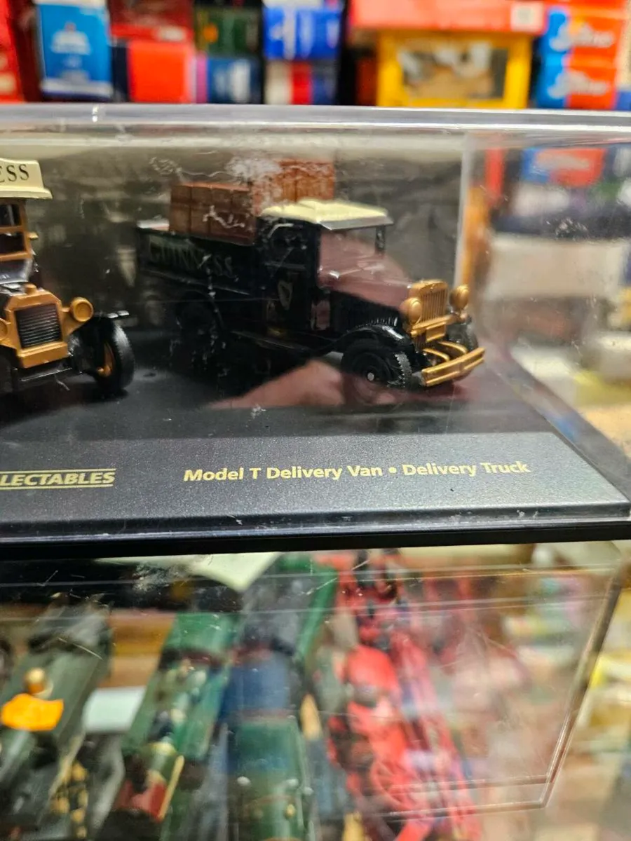 Corgi Guinness Set - Image 3