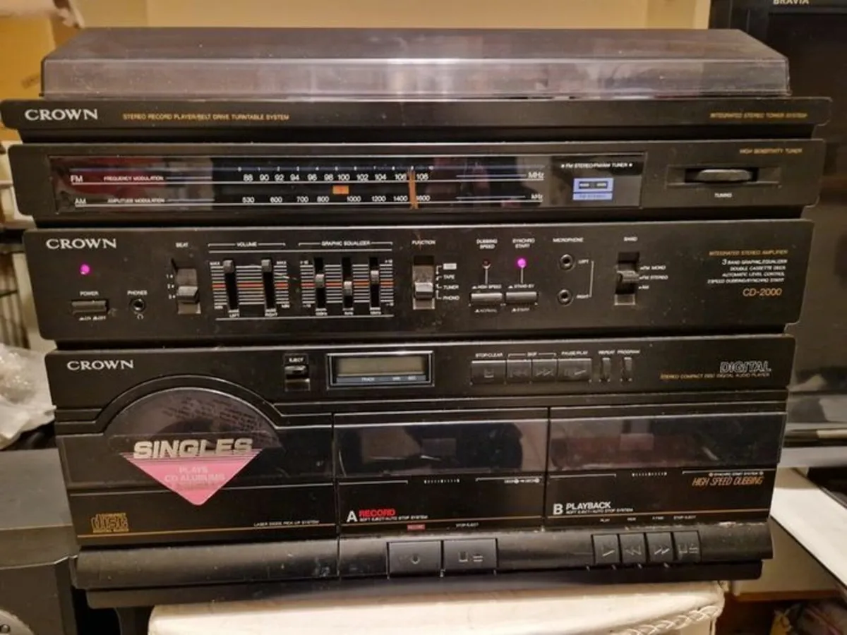 CROWN Stereo Hifi System - Image 1