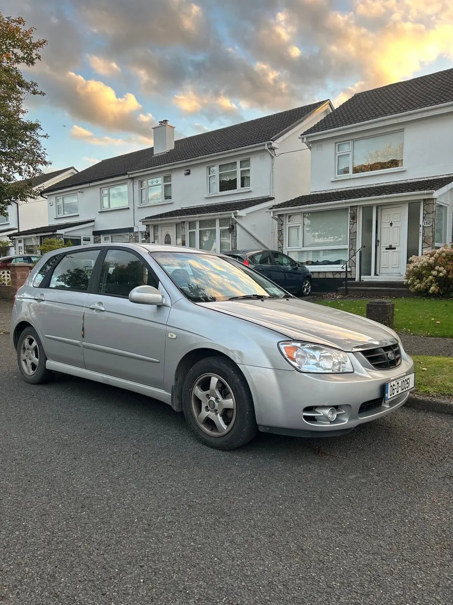 Kia Cerato 2006 - Image 1