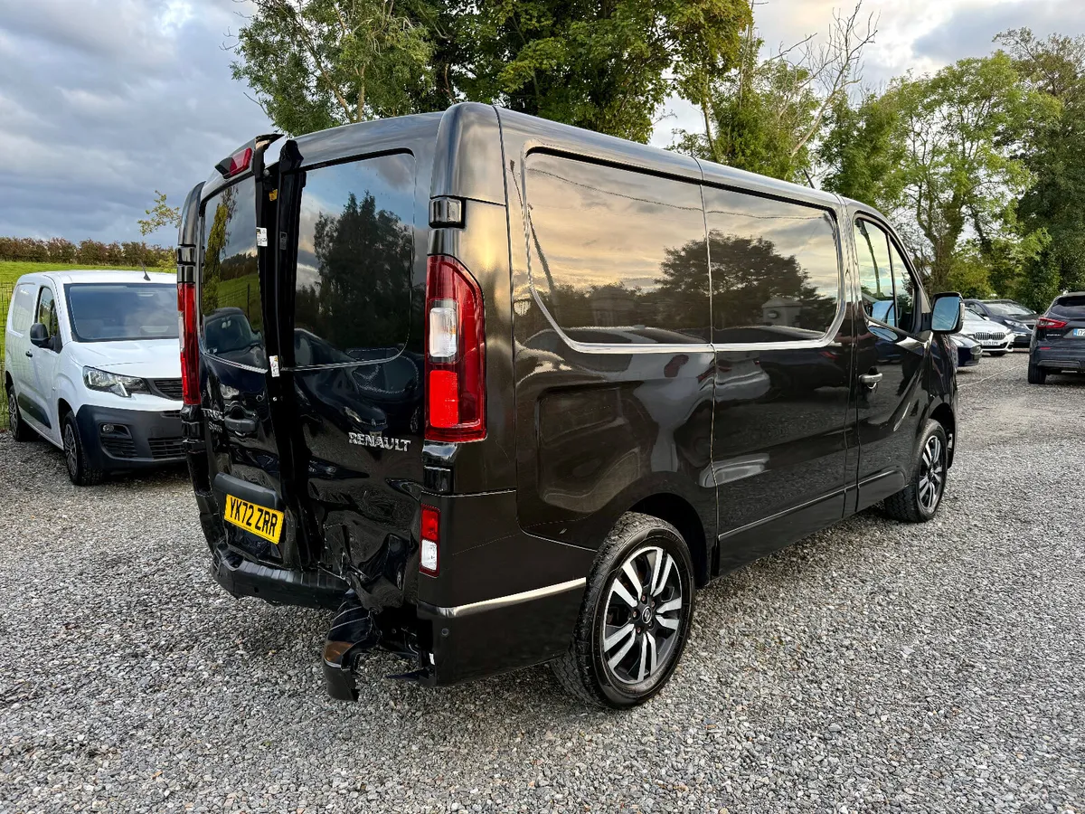 2022 RENAULT TRAFIC SPORT PLUS*NO VAT*REAR DAMAGE* - Image 3