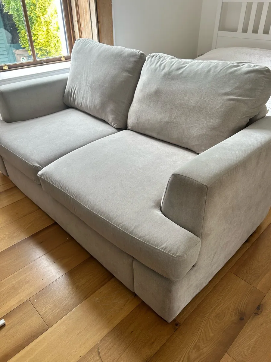 Sofa / Couch - Image 1