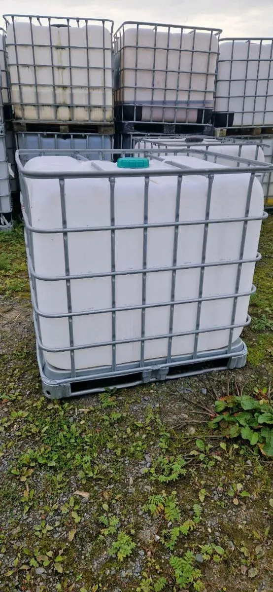 LARGE QUANTITY IBCS TANKS FOR SALE - Image 2