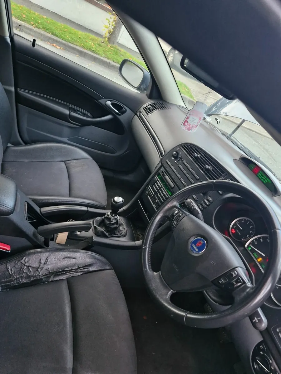 Saab 9-3 2006 - Image 2