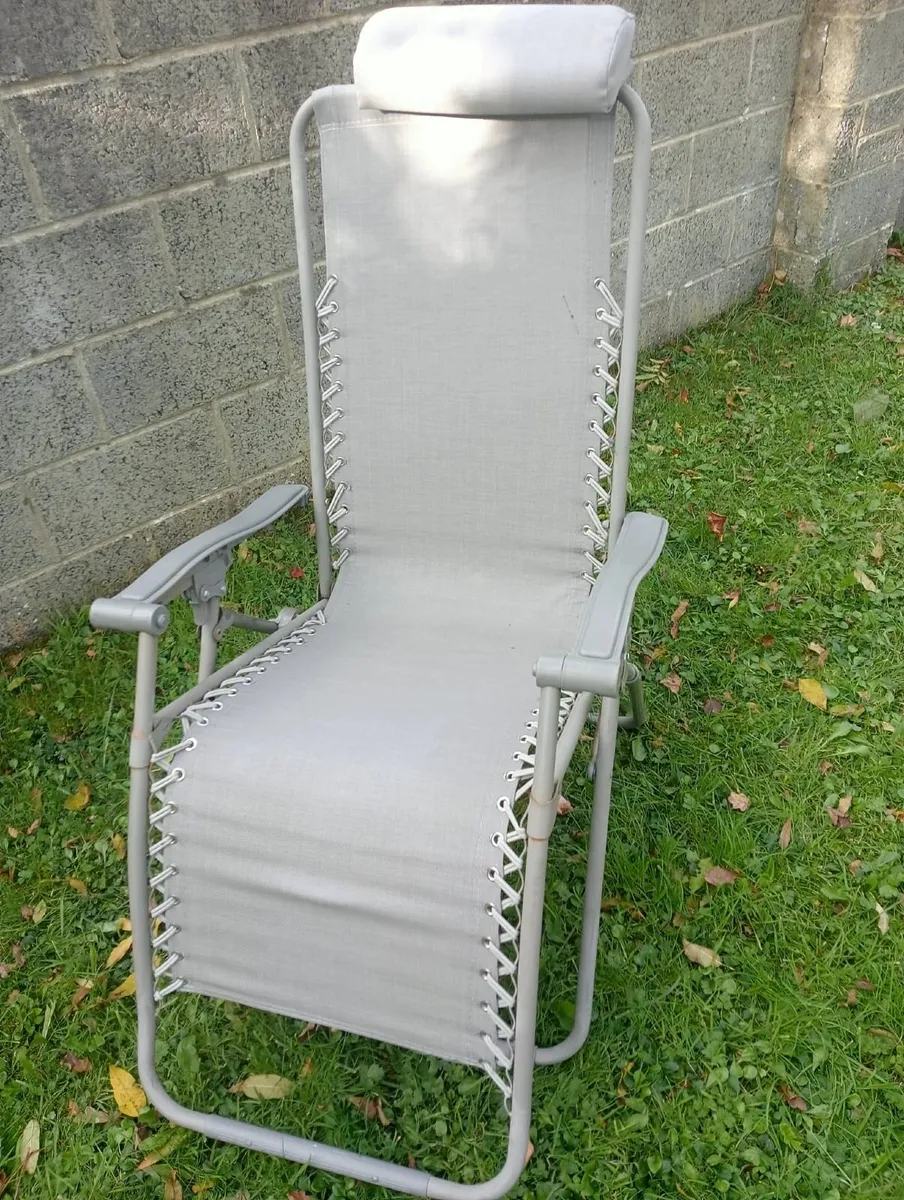 Sun Lounger - Image 2