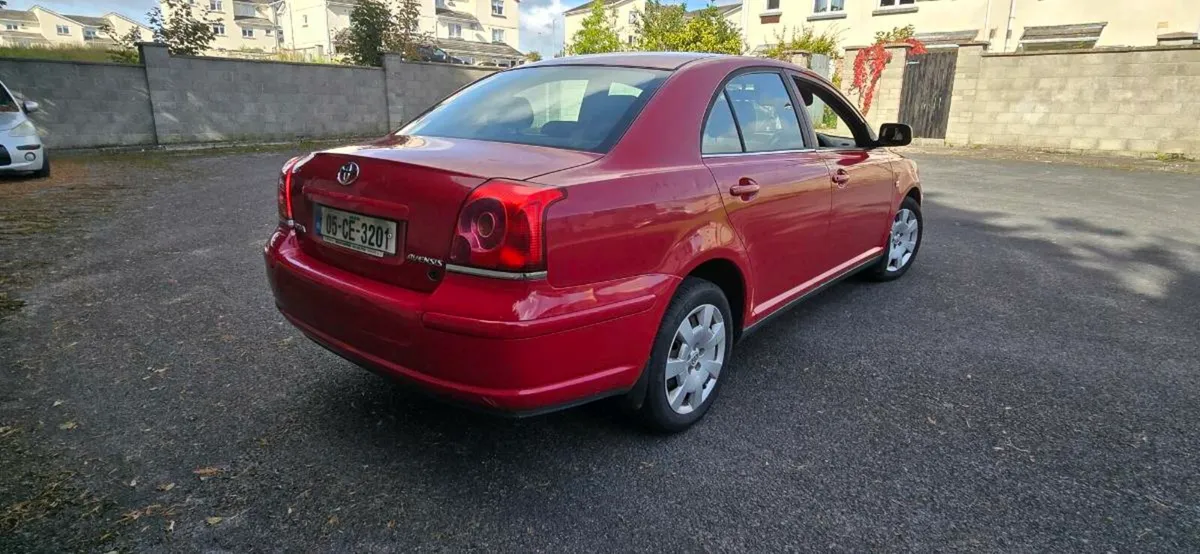 Toyota Avensis - Image 3