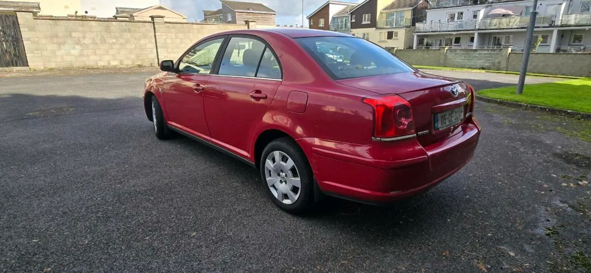 Toyota Avensis - Image 4