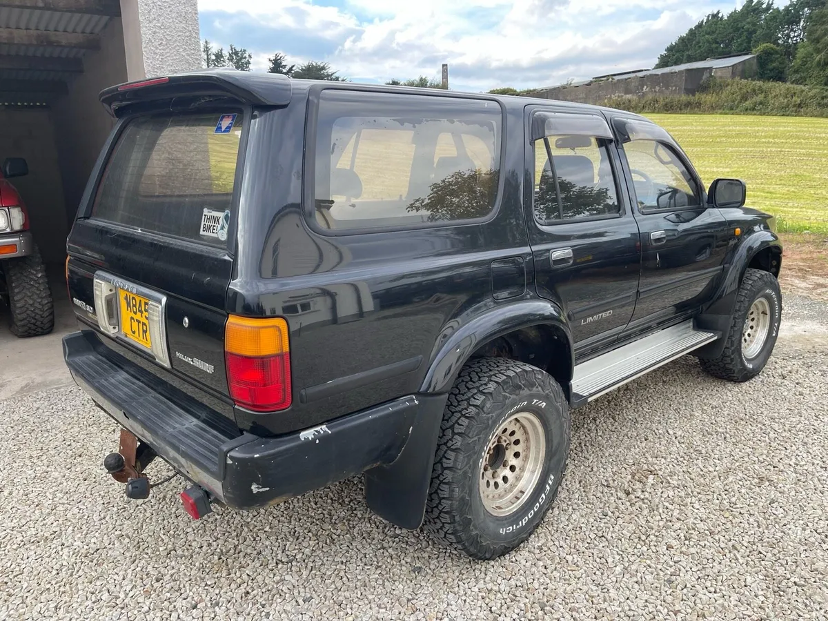 1995 toyota hilux surf 3.0TD - Image 4
