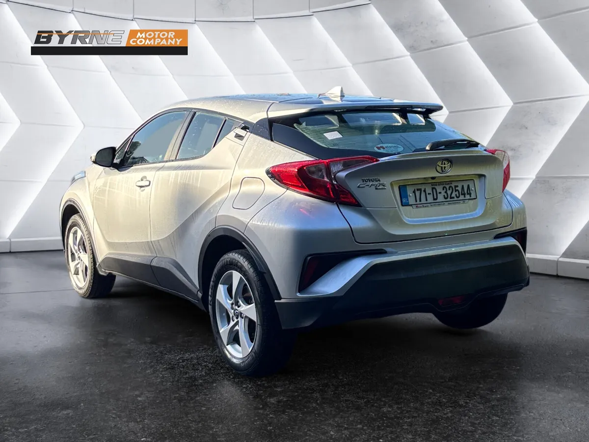 TOYOTA CHR 1.2T LUNA 2017 - Image 3