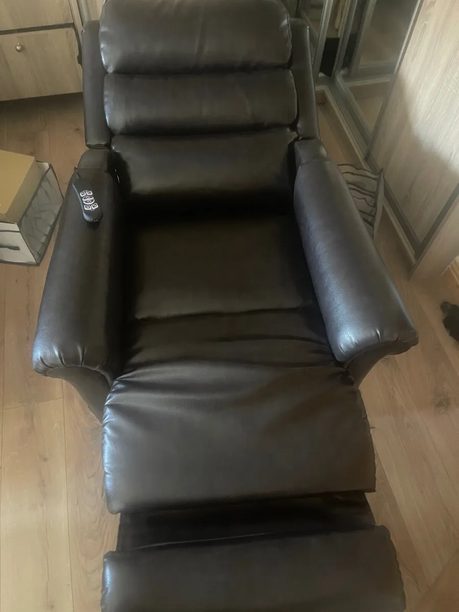 Arm chair - Image 4