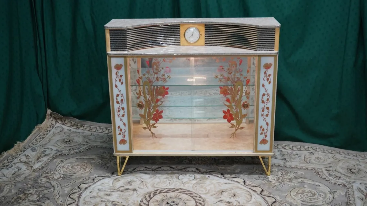 Mid-Century Style Display Cabinet - Image 2