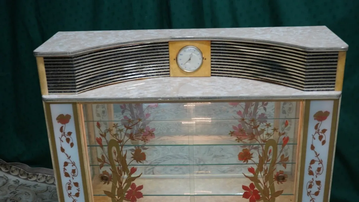 Mid-Century Style Display Cabinet - Image 3