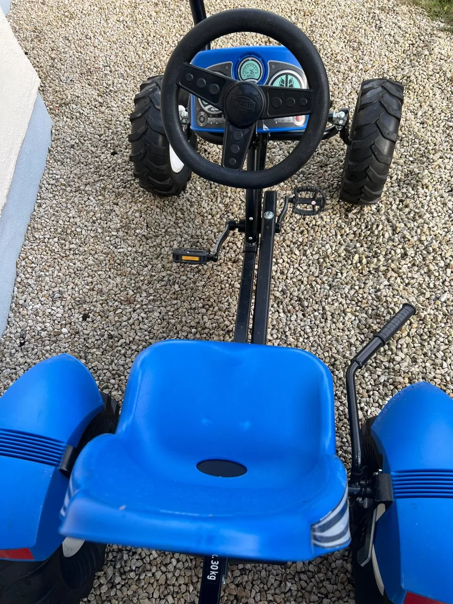BERG XL NEW HOLLAND GO-KART - Image 2