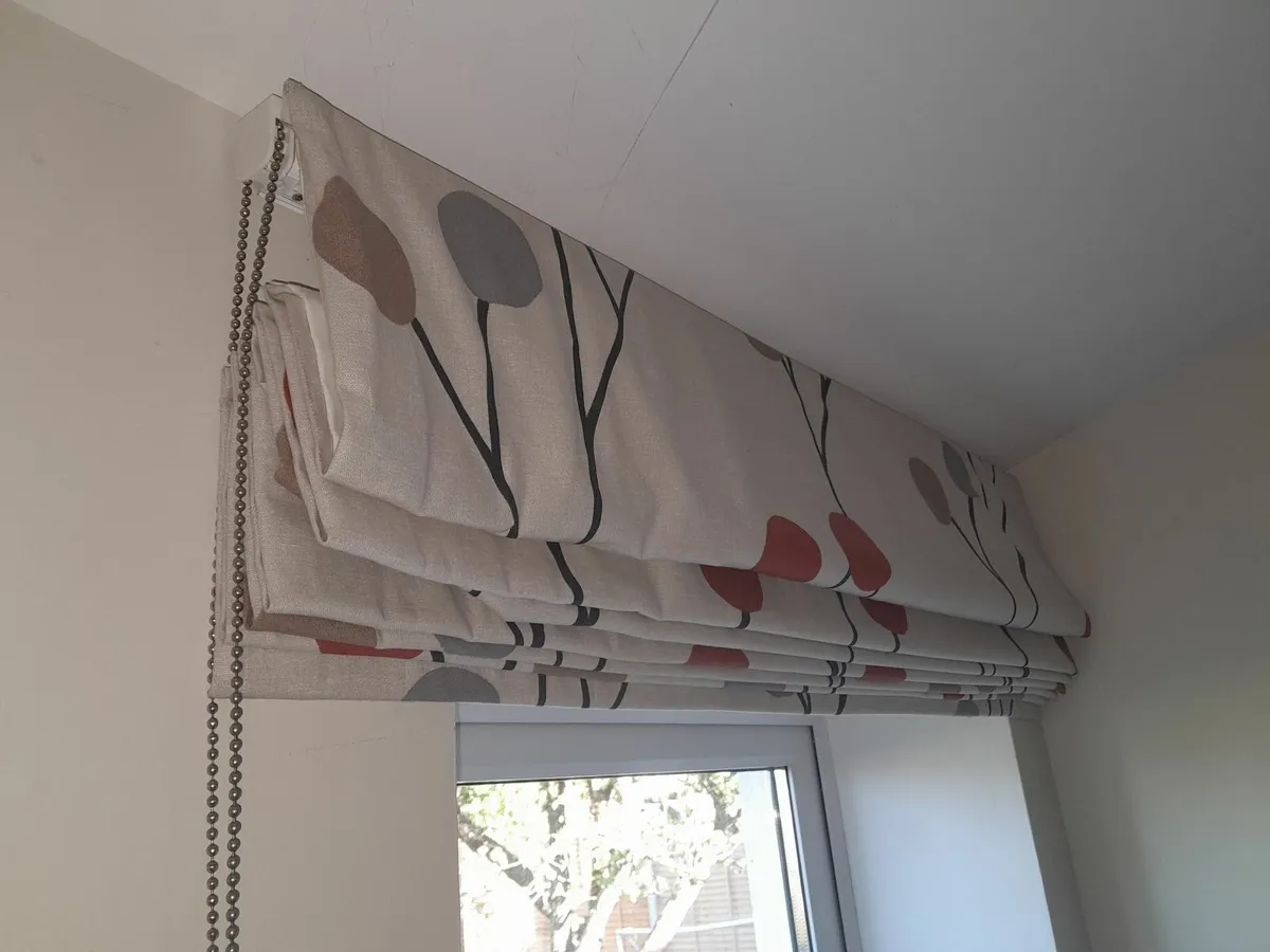 Curtains & blinds - Image 1