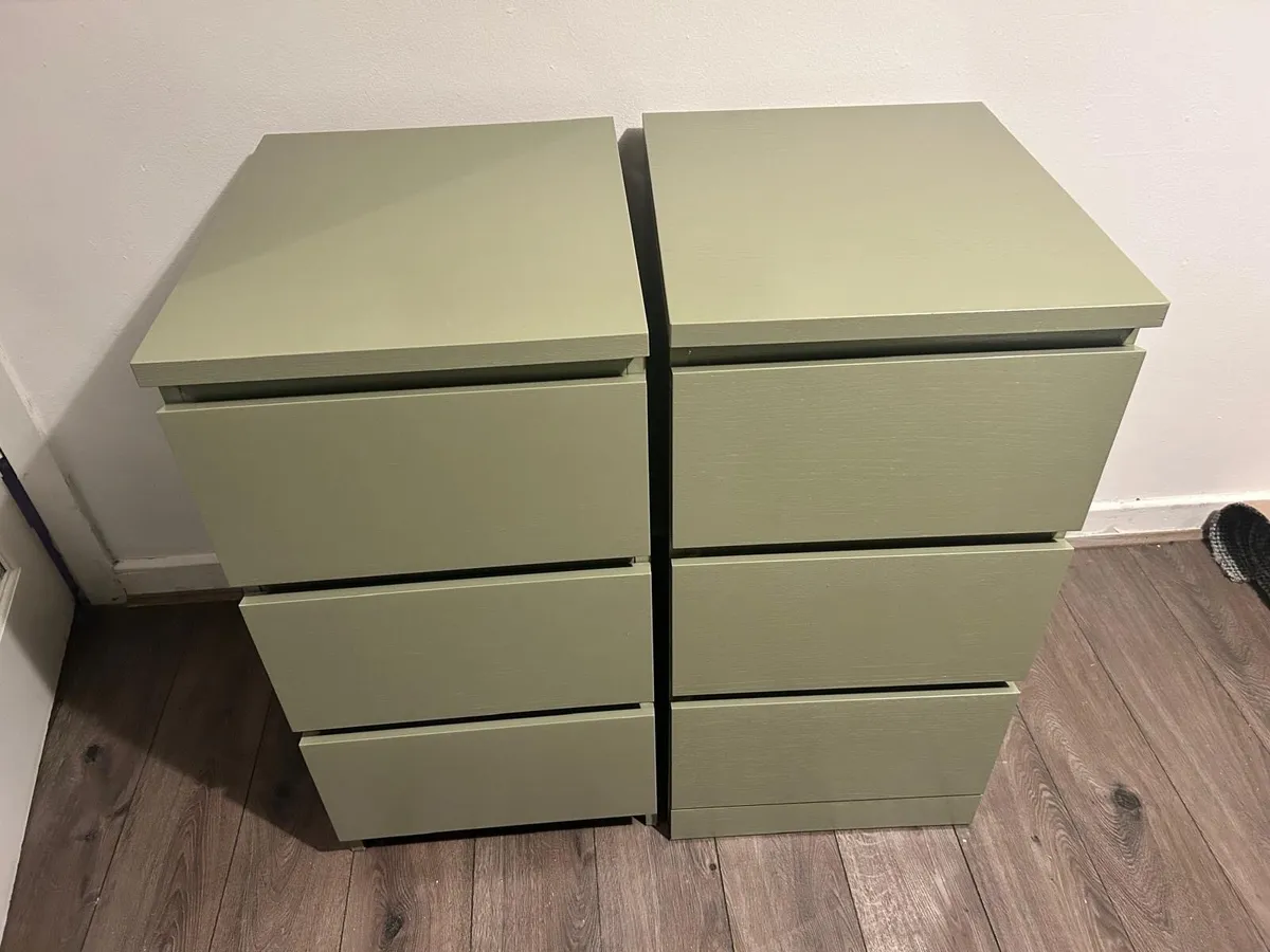 Two bedside lockers - Image 1