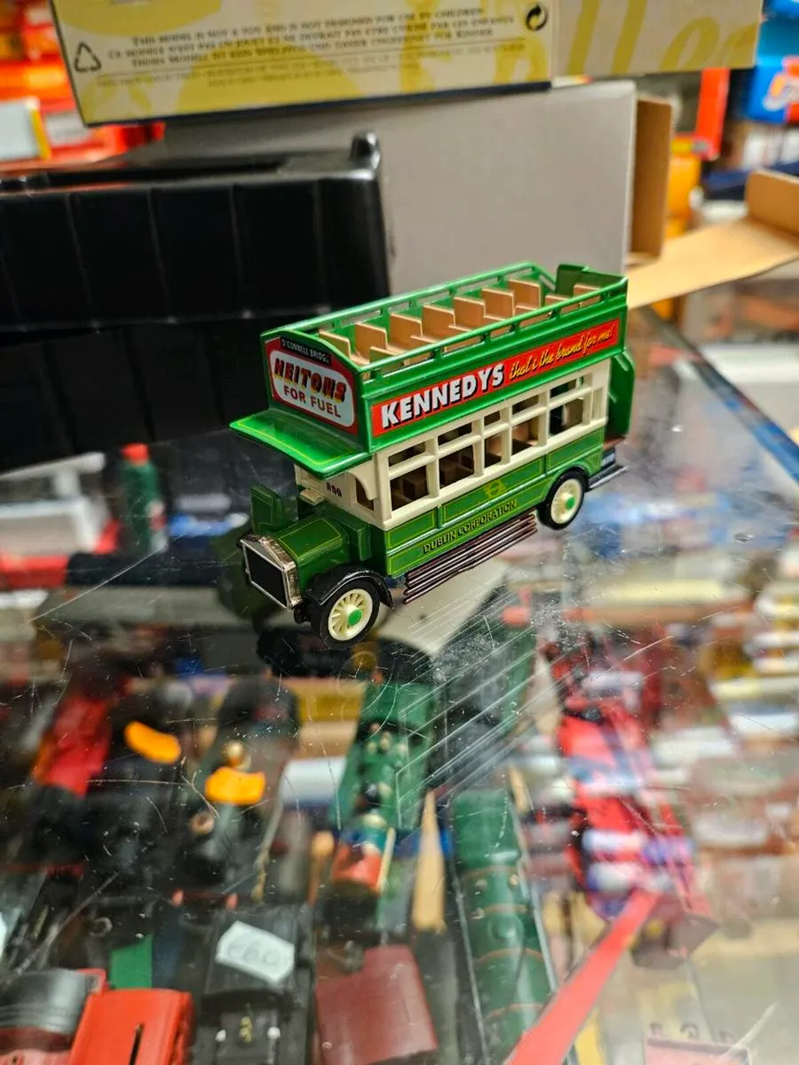 Matchbox Kennedys Dublin Bus - Image 1