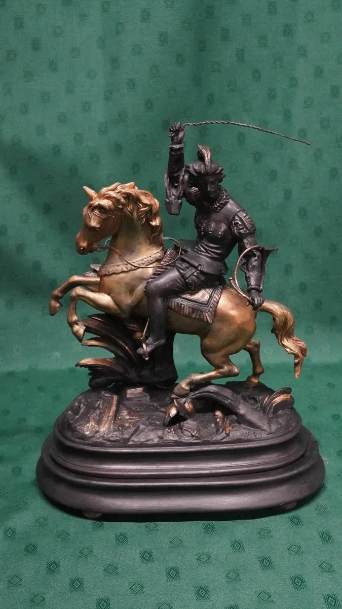 Pair of Vintage Metal Horseman Figurines - Image 4