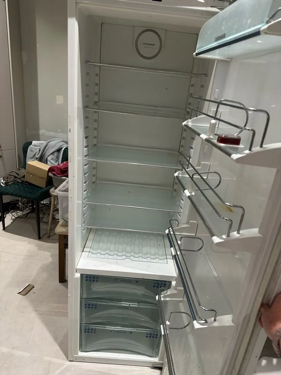 fridge for integrated kitchen - Image 3