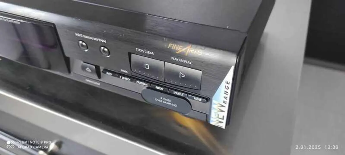 LAST REDUCTION PRICE FOR : Amazing From The Fine Arts Series Grundig Cd-21 Player - Image 4