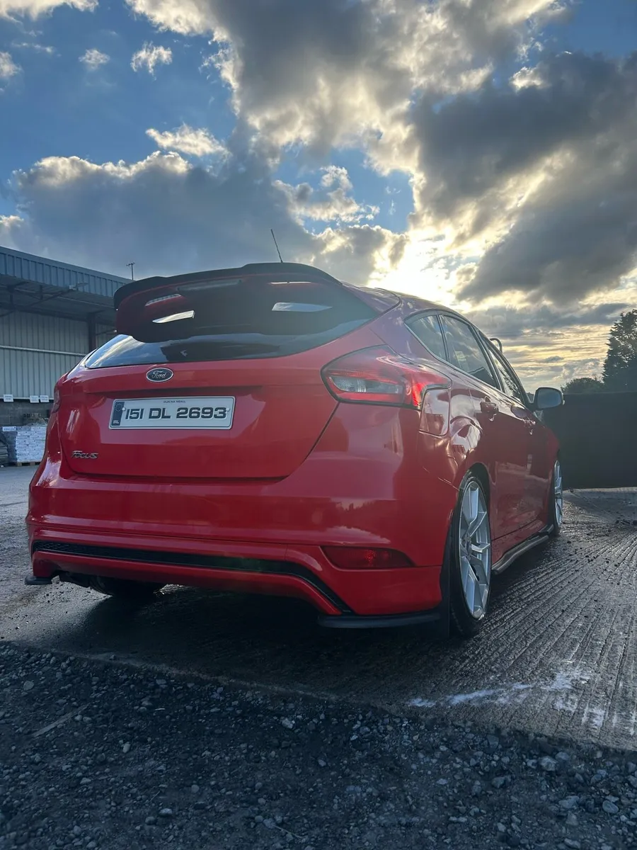 151 ford focus - Image 2