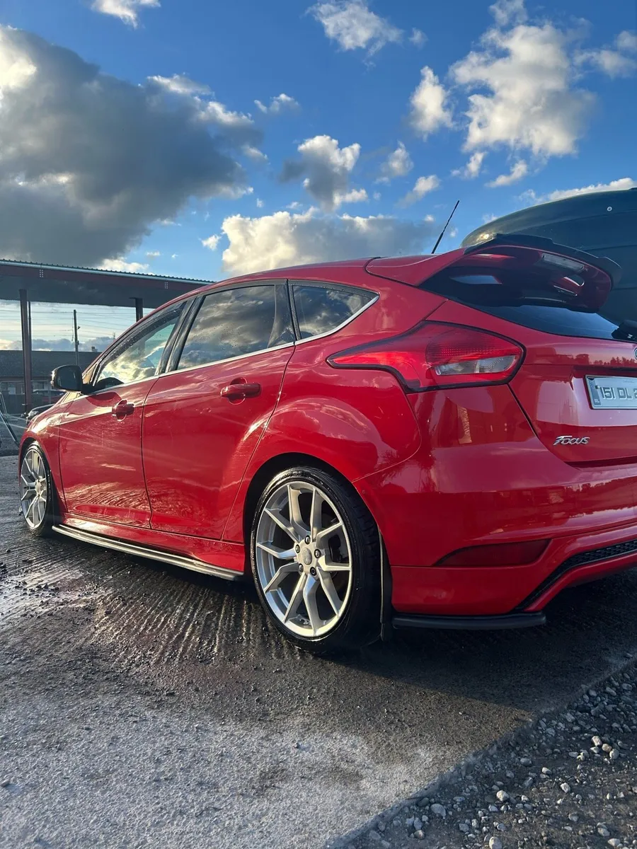 151 ford focus - Image 3