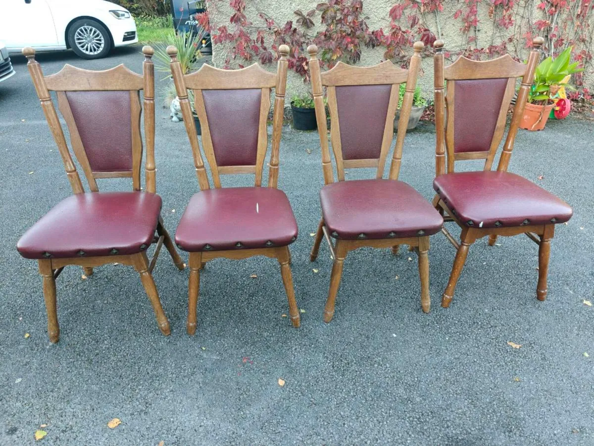 4 oak dinning chairs - Image 1
