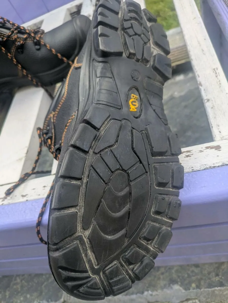 Work boots - Image 4