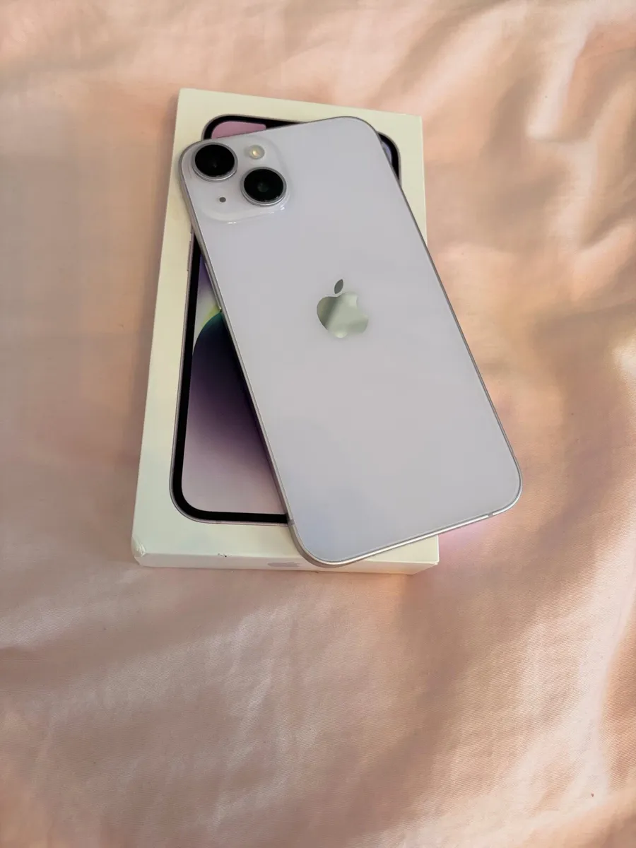 iPhone 14 - Image 4