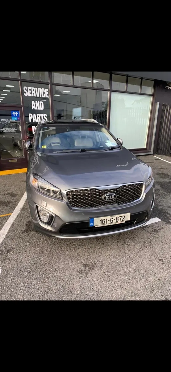 Kia Sorento Platinum - Image 2