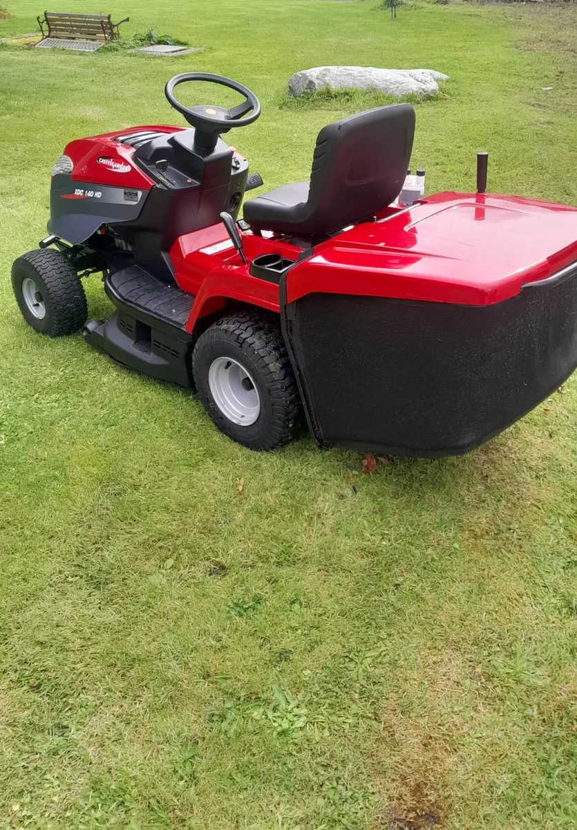 2022 Castlegarden mower - Image 2
