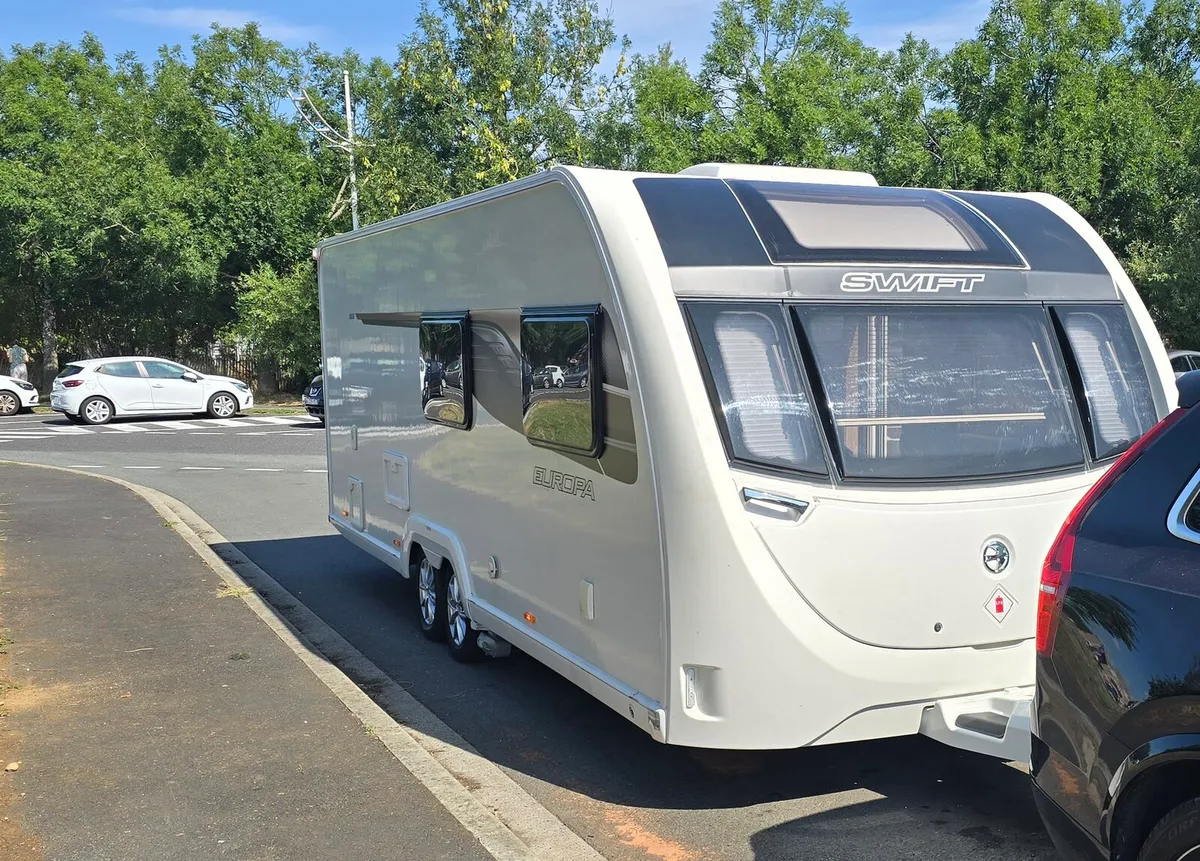 2021 Swift Europa 866 is a 6-berth - Image 1