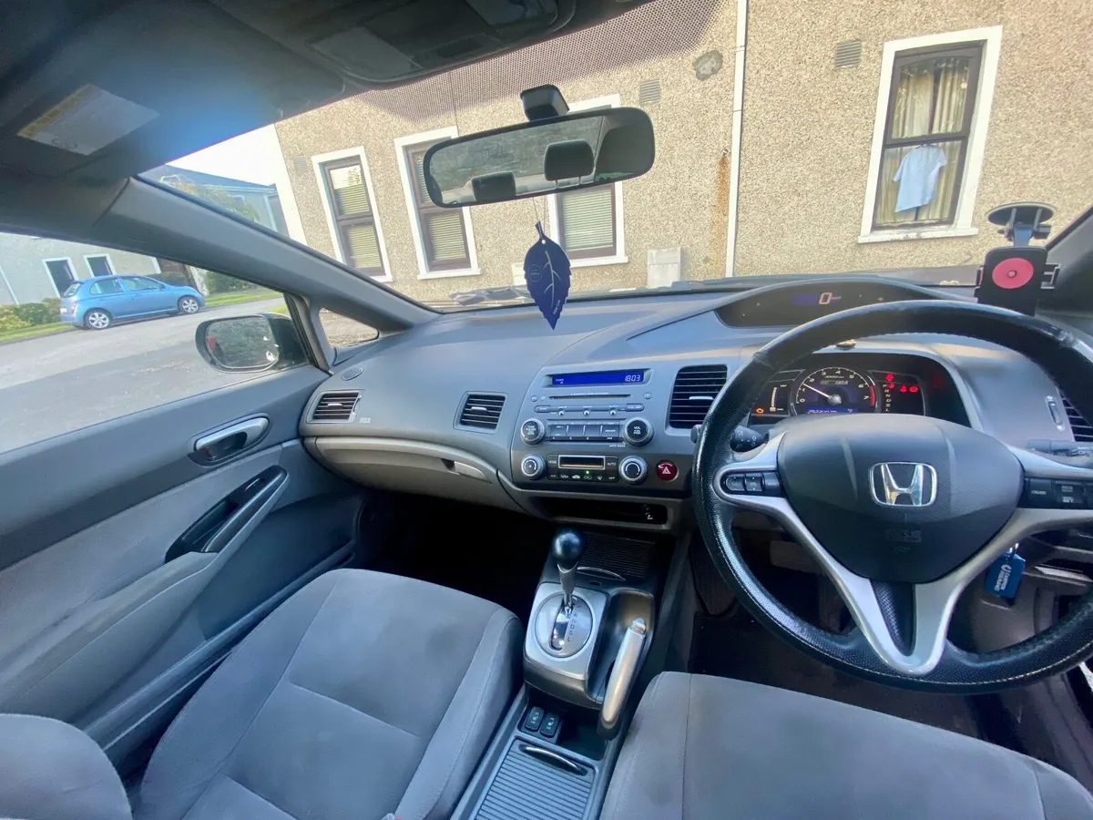 Honda Civic Petrol-Hybrid Automatic 2006 FRESH NCT - Image 2