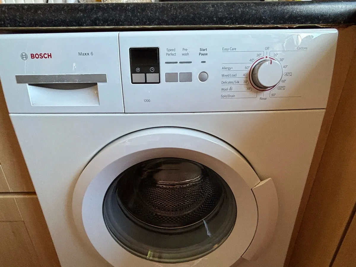 Bosch washing machine - Image 4