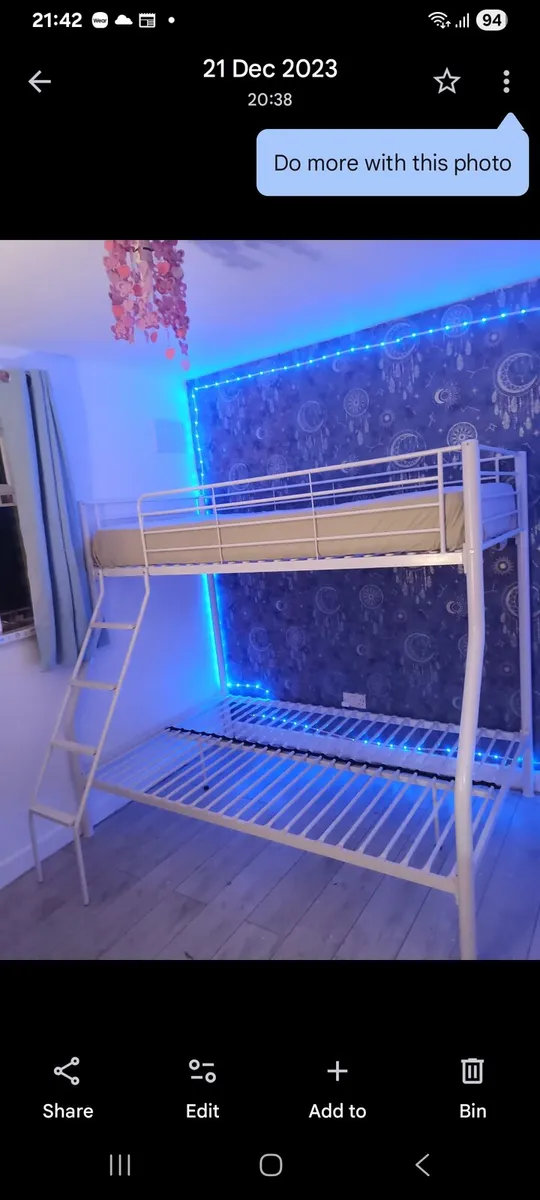 Triple bunk bed - Image 1
