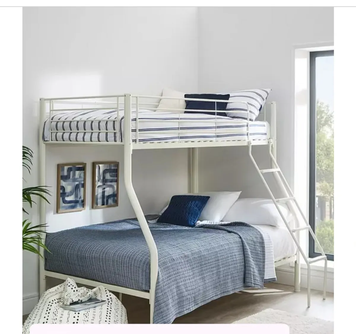 Triple bunk bed - Image 2
