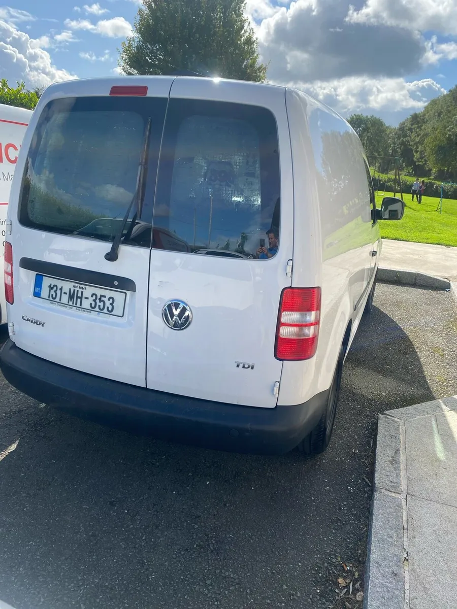 Vw Caddy 2013 - Image 2