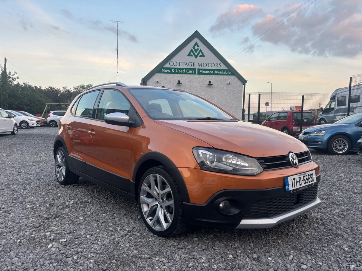 Volkswagen Cross Polo - Image 2