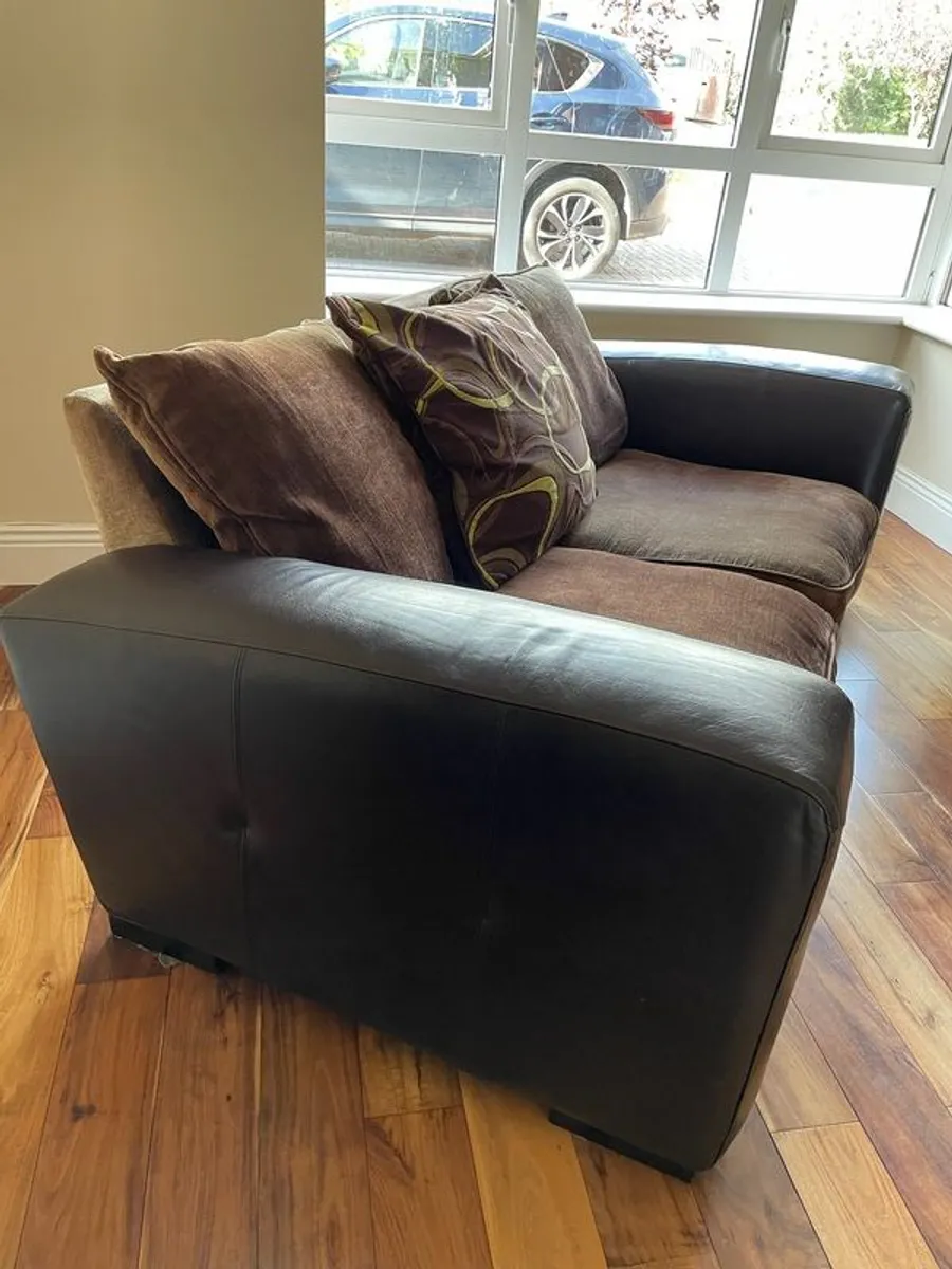 3 & 2 Seater Sofa - Image 3