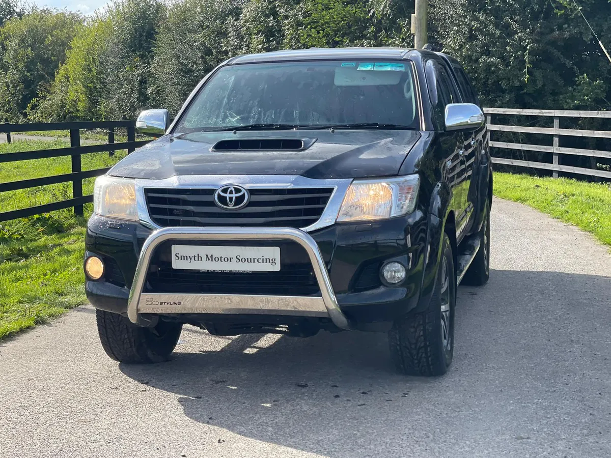 12 Toyota Hilux Invincible X Manual No Vat***** - Image 4