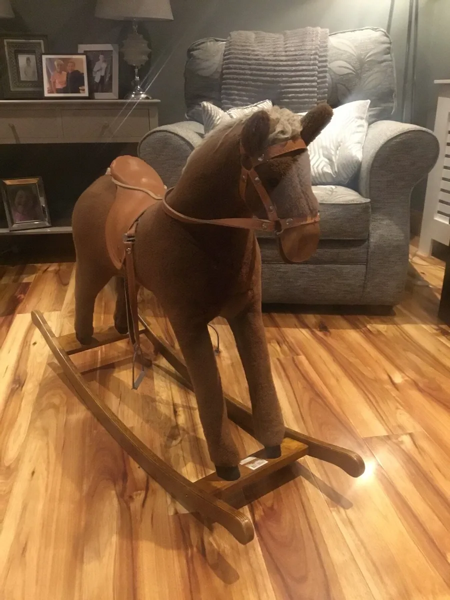 Antique rocking horse - Image 2