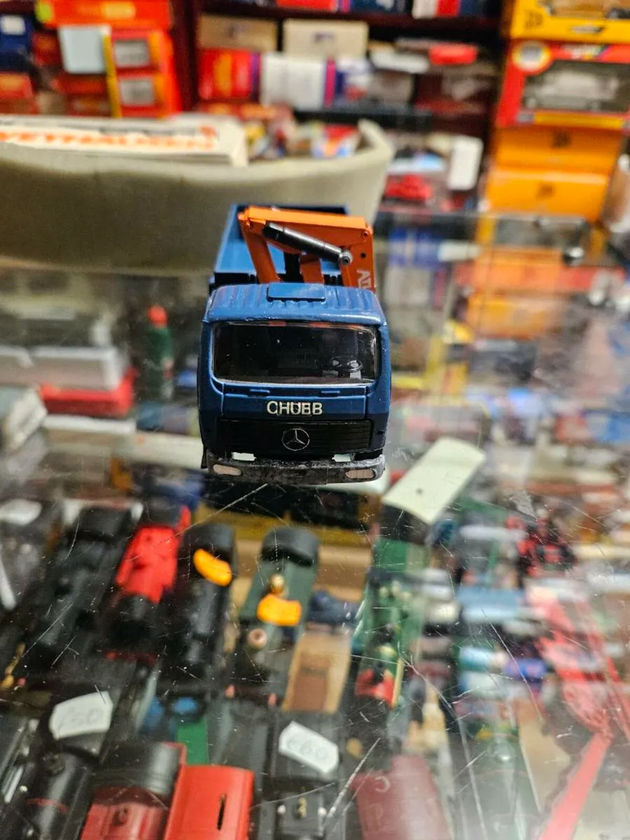Corgi NZG Mercedes Truck 1.50 - Image 3