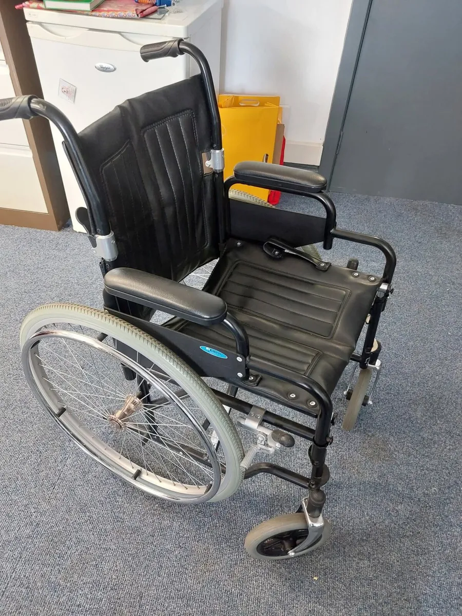 Wheelchair - Image 2
