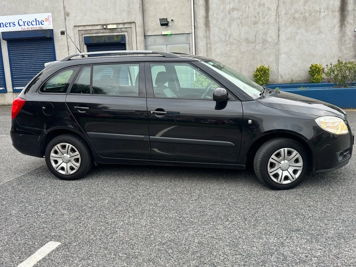 2009 SKODA FABIA 1.4TDI - Image 2