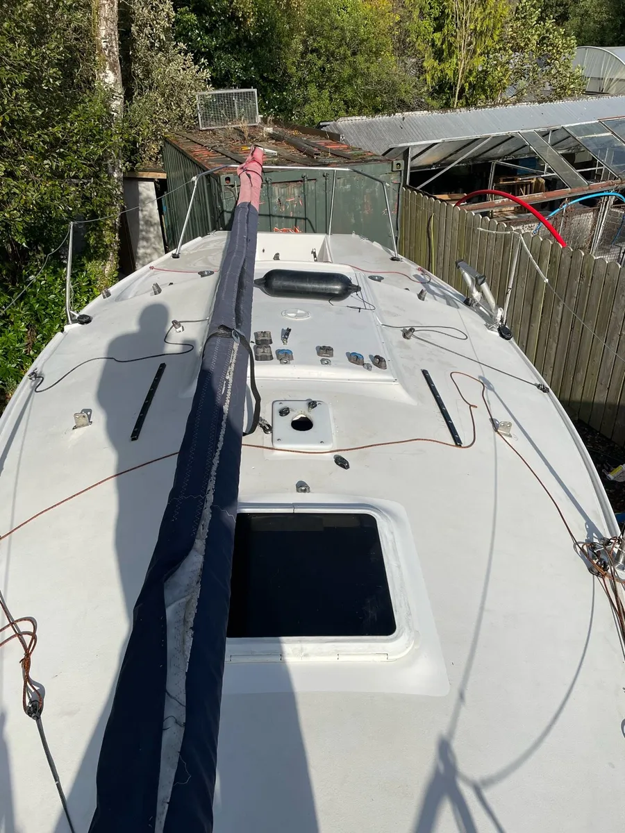 J24 5475 - Image 2