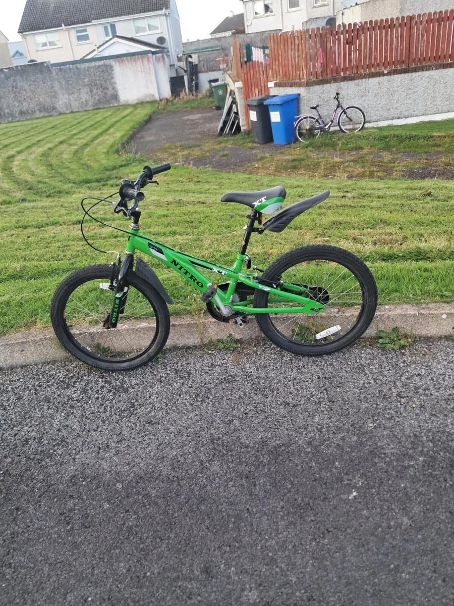 Boys bike - Image 1