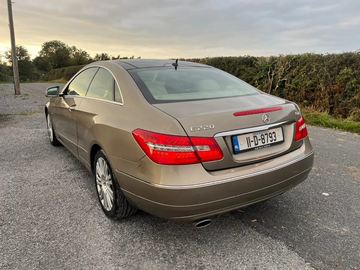 2011 Mercedes E220 coupe auto - Image 4