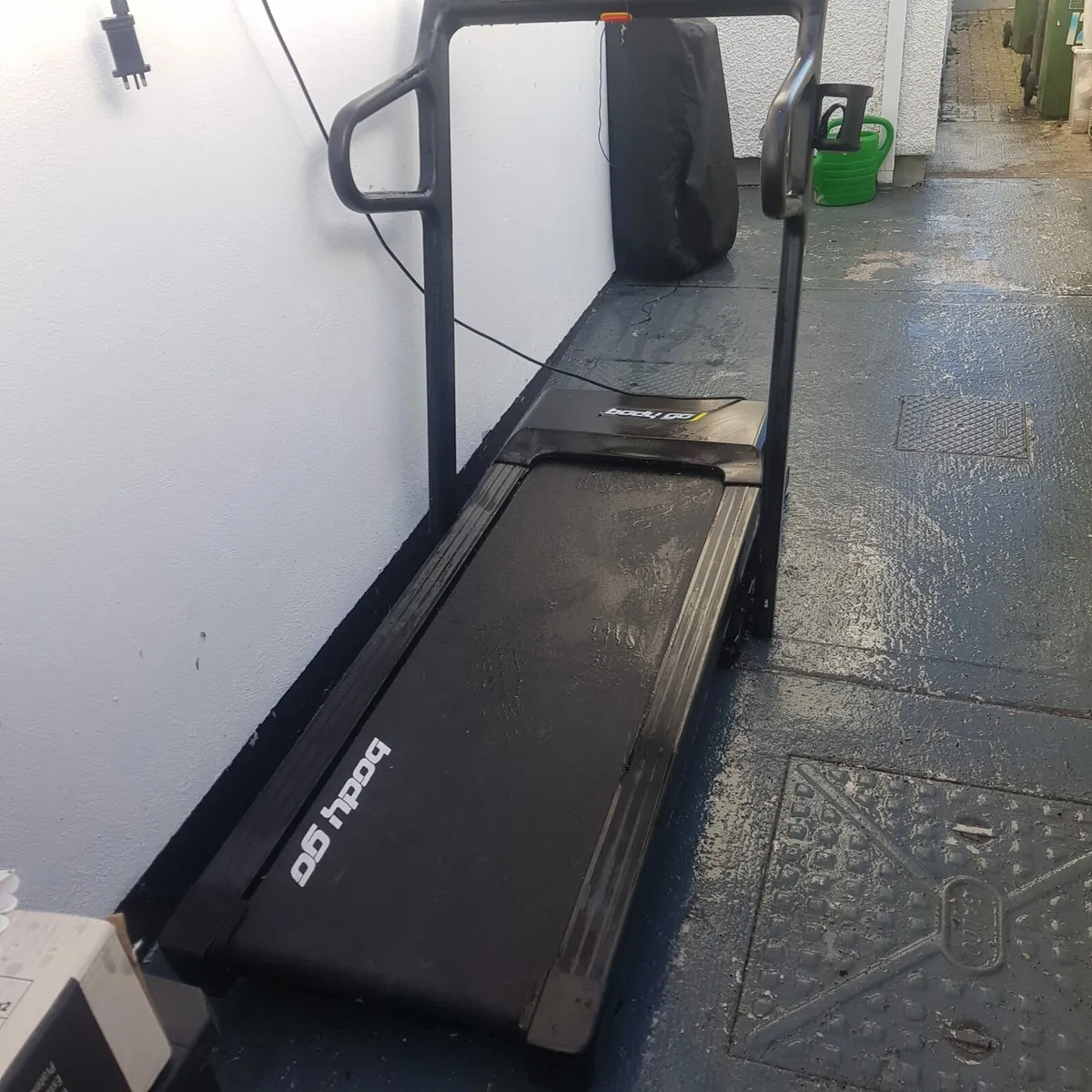 Treadmill - Image 2