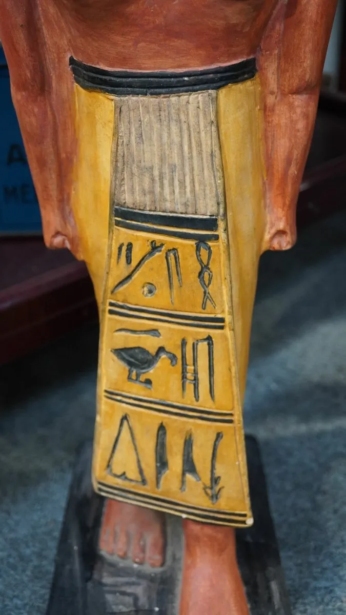 Large Handcrafted Egyptian Goddess Statue - Image 4