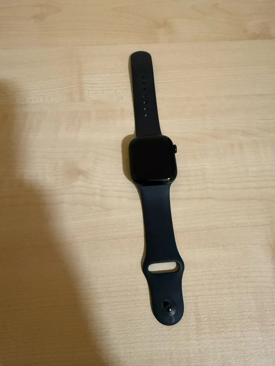 Apple Watch Series 10 - Image 2
