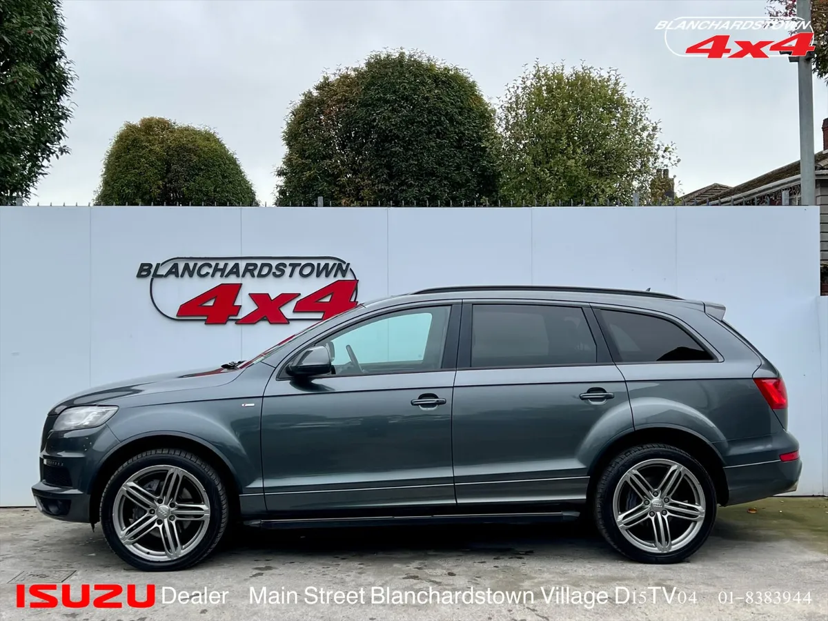 AUDI Q7 SLINE 7 SEATER STUNNING SUV - Image 3