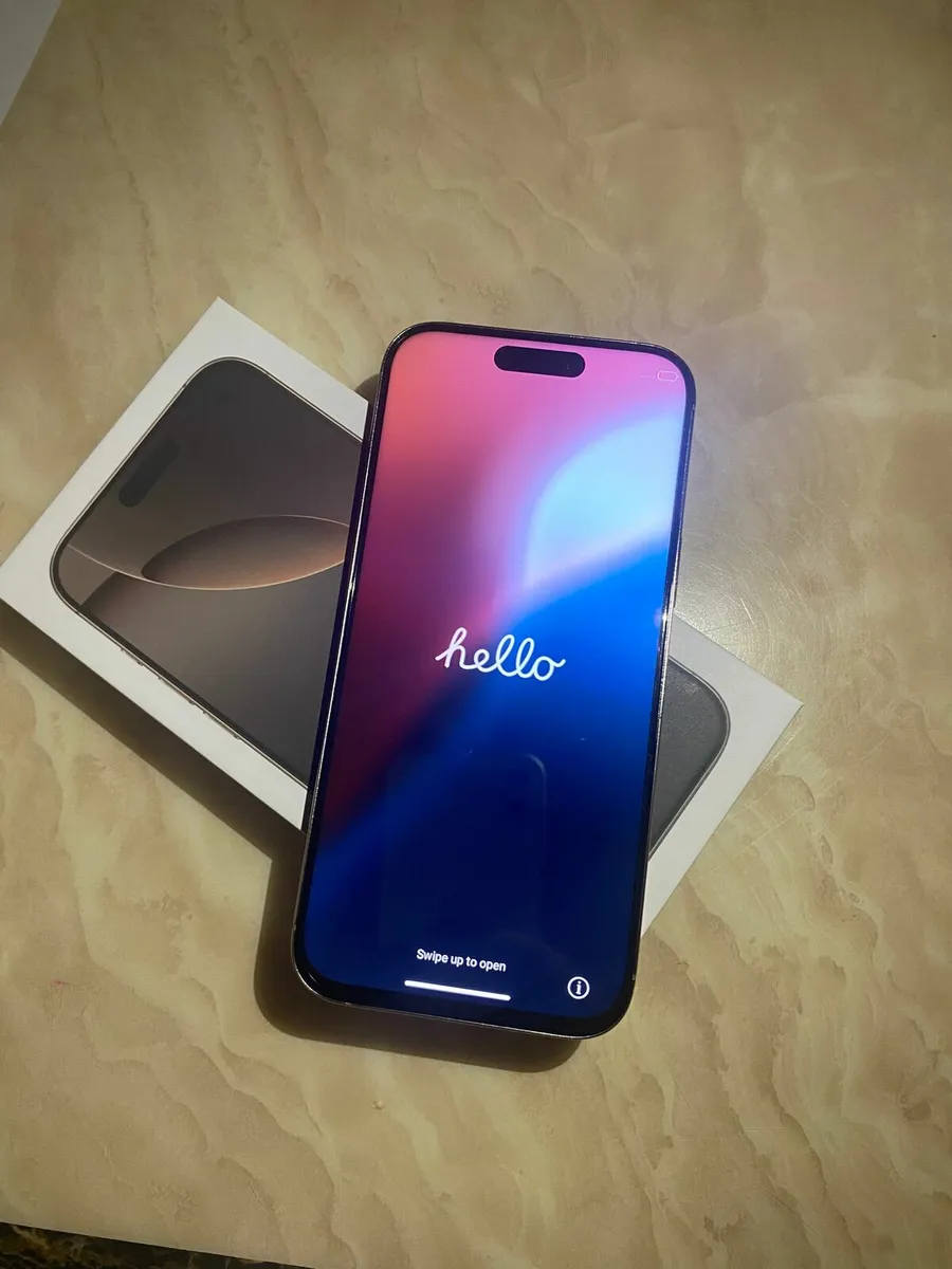 Iphone 16 Pro Max 1TB - Image 2